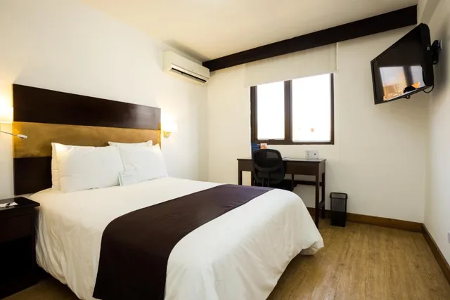 غرفة بسرير مزدوج، Wyndham Costa Del Sol Chiclayo 1/4