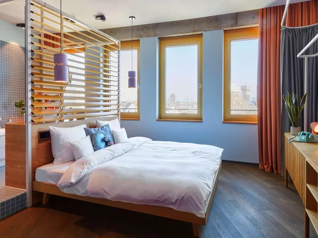 غرفة كبيرة بسريرين مزدوجين، 25hours Hotel The Circle 1/9