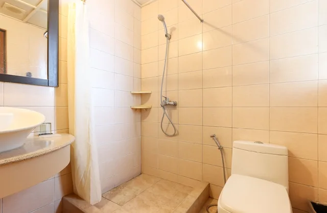 غرفة ديلوكس بسرير كوين، Laguna Technopark Hotel 4/4