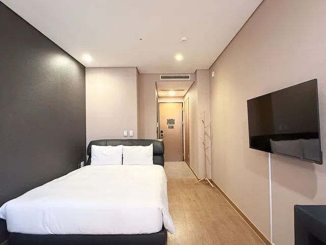 غرفة سوبيريور بسرير مزدوج بحوض استحمام، Mohenic Hotel Seoul Myeongdong 1/9