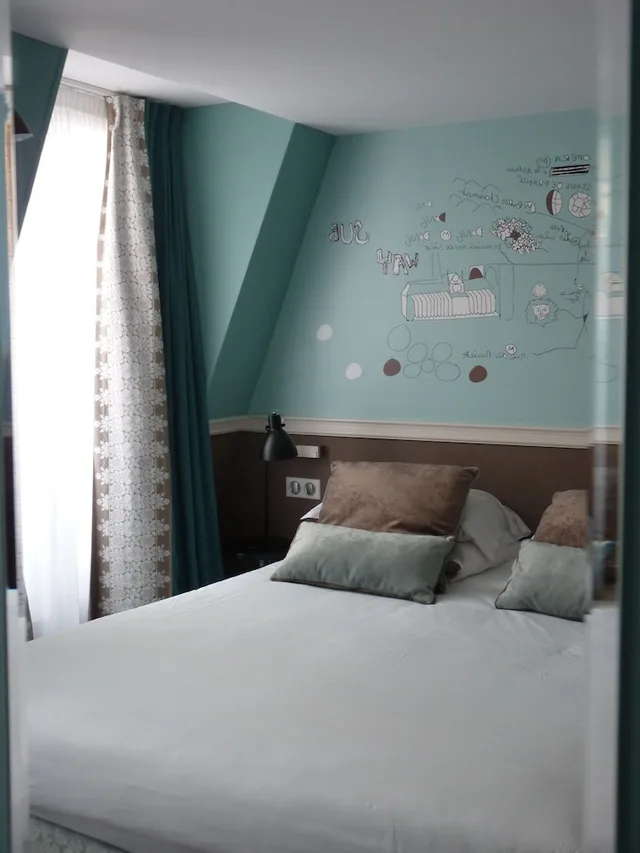 Standard, Double Bed, Hotel Des 3 Poussins 3/6