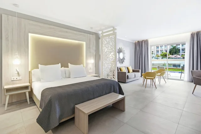 Swim Up, Junior Suite, King Bed, Adult Only، Bahia Principe Fantasia Tenerife 4/10
