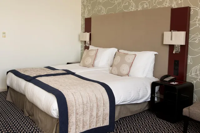 غرفة سوبيريور بسرير مزدوج بإطلالة على البحر، Radisson Blu Waterfront Hotel, Jersey 1/2