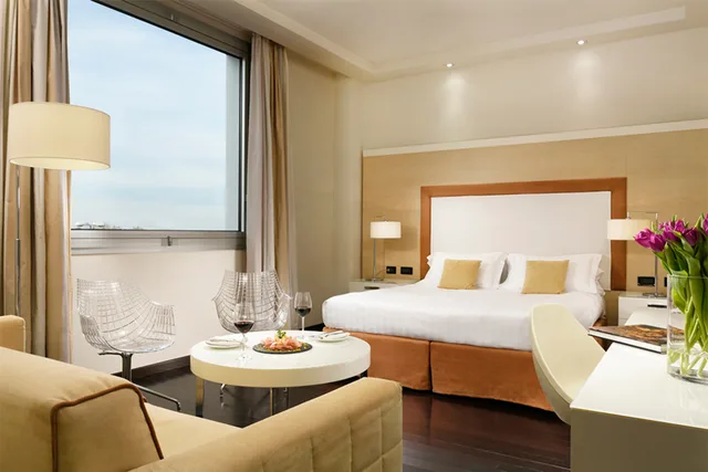 غرفة ديلوكس ثلاثية، City Style Hotel La Favorita 2/3