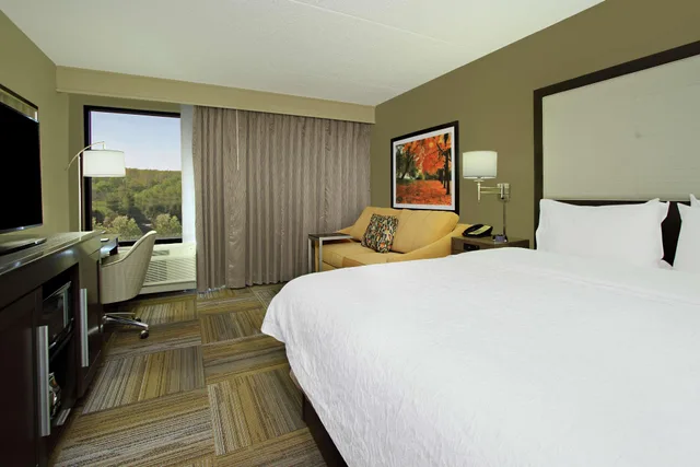 غرفة بسرير كينج، Hampton Inn Philadelphia Great Valley Malvern 1/4