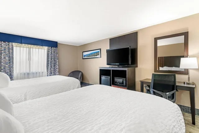 غرفة قياسية بسريرين كوين، Black Bear Inn, an Ascend Collection Hotel 3/5