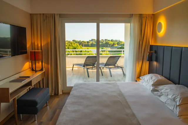 Suite, Onyria Quinta Da Marinha Hotel 1/3