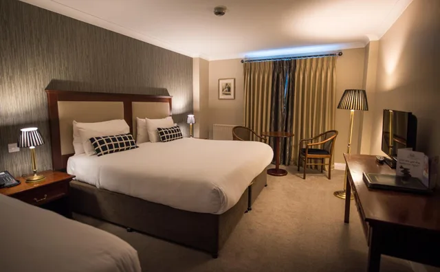 غرفة ثلاثية، Dooleys Hotel Waterford City 8/10