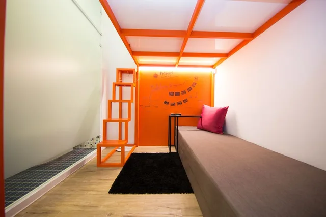 غرفة قياسية بسرير مزدوج، Sleep Box Hostel 3/8