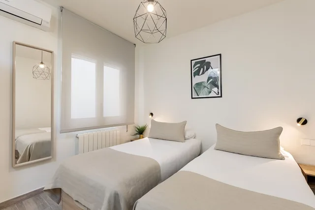 3 Bedrooms, Duplex, Superior, 1 Double and 4 Single Beds, Terrace، Sitges Group Bonaire 2/6