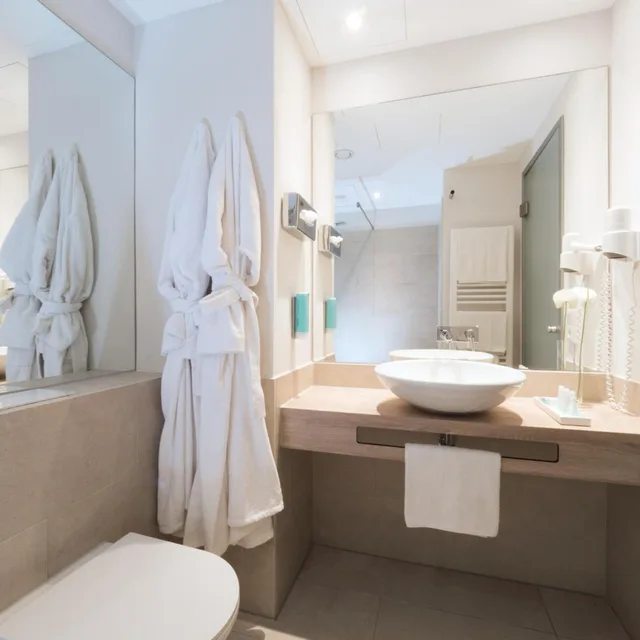 غرفة قياسية بسرير مزدوج، WONNEMAR Resort Hotel 8/8