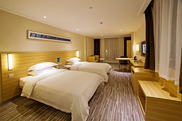 غرفة ديلوكس بسرير كينج وسرير كوين، City Comfort Inn (Guangzhou Taihe Plaza) 3/4