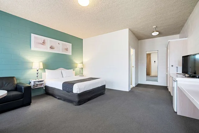 غرفة بسرير كوين، Comfort Inn & Suites King Avenue 2/5