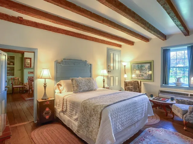 Graham, Queen Bed, Battlefield Bed &amp; Breakfast Inn 3/10