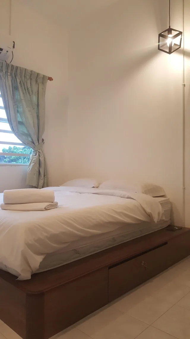 3 Bedrooms, Exclusive, Apartment, 1 King and 1 Single Beds, Hill View، Tulip Hotel 1/3