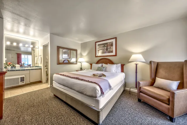 غرفة بسرير كينج، Forest Suites Resort At Heavenly Village 1/9