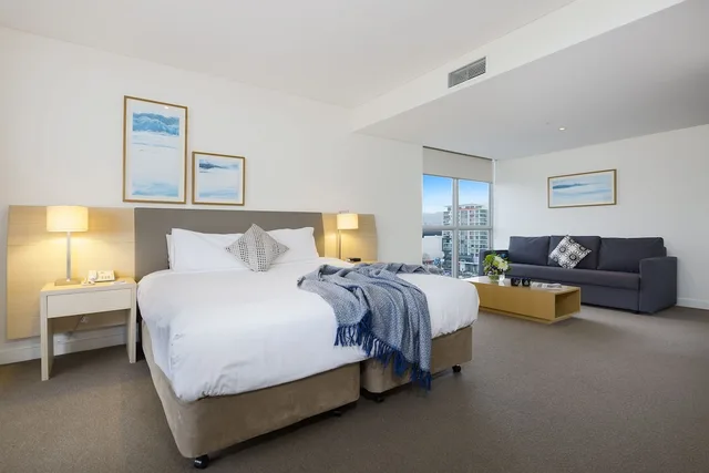 جناح سيغنتشر بسرير كينج بشرفة، Sage Hotel Wollongong 3/10