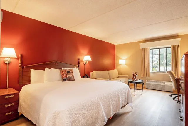 غرفة قياسية بسرير كينج، Fireside Inn Suites West Lebanon 6/10