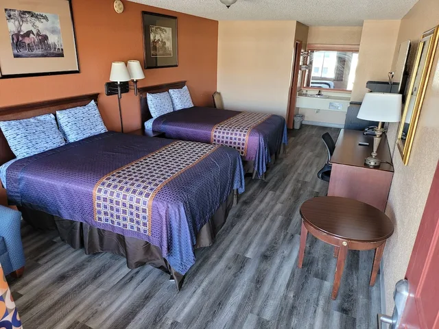 غرفة قياسية بسريرين كوين، Budget Host Inn Eastland 10/10