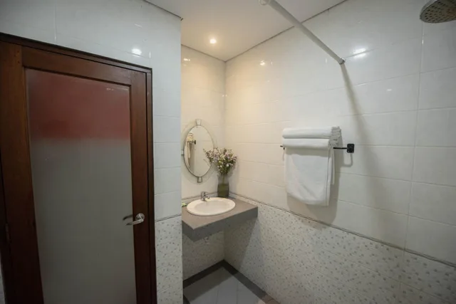 غرفة ديلوكس ثلاثية، Hotel Sandat Legian 9/9