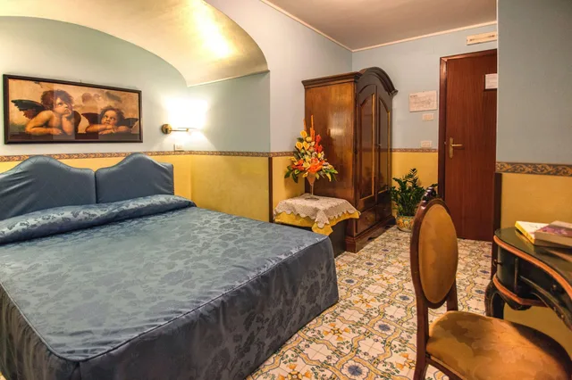 غرفة بسرير كوين، Hotel Amalfi 2/5