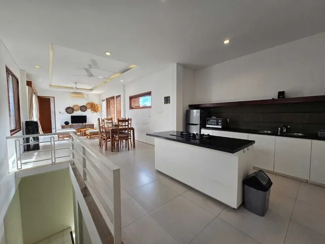 3 Bedrooms, 3 King Beds, Two Story, Private Pool، Nagisa Bali Easy Living Canggu 7/9