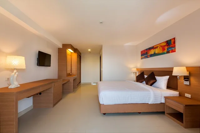 جناح عائلي بجاكوزي، Riche Hua Hin 3/10