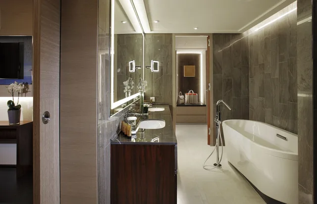 جناح بريميير بسرير كينج، Tangla Hotel Brussels 2/2