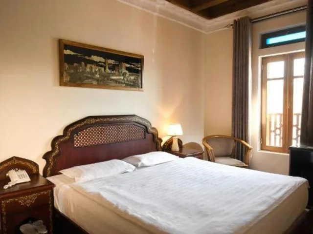 غرفة قياسية بسرير كينج، Kukaldosh Hotel 2/3