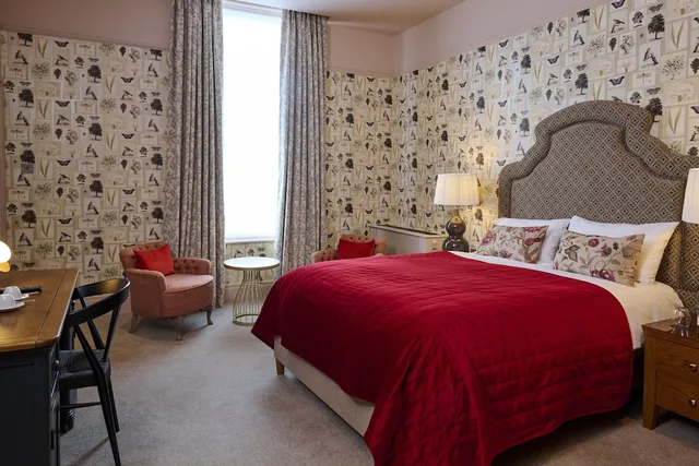 Deluxe, Queen Bed, Hotel Du Vin & Bistro Cheltenham 1/4