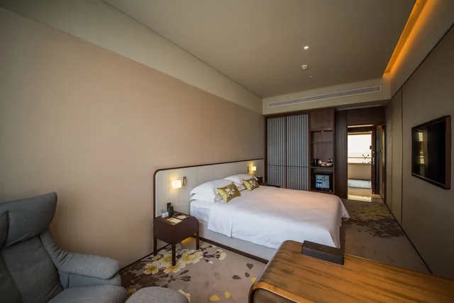 Deluxe, Double Bed, Weihaiwei 4/6