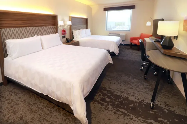 غرفة قياسية بسريرين مزدوجين، Holiday Inn And Suites Monterrey Apodaca Zona Airport 1/4