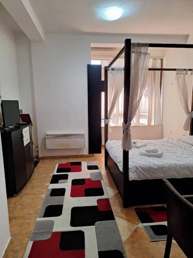 غرفة كومفورت ثلاثية بسرير كوين وسرير فردي، Apart Kalonis Hotel 3/6