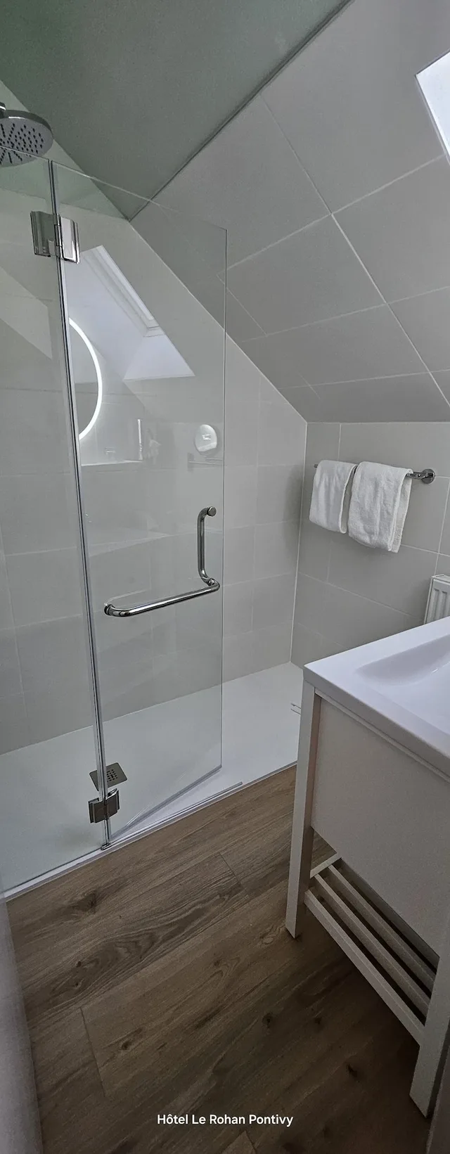 غرفة كومفورت بسرير مزدوج، Citotel Le Rohan 9/9