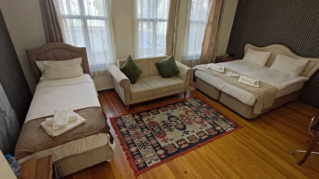 غرفة قياسية ثلاثية بسرير كوين وسرير فردي، Nuray Hotel 5/10