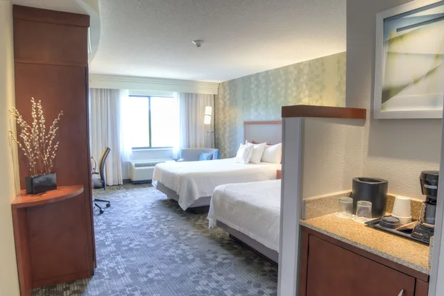 غرفة بسريرين كوين لذوي الإعاقة، Courtyard By Marriott Mobile Daphne Eastern Shore 3/5