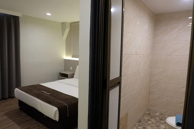 غرفة قياسية بسرير كوين، Orkid Inn Puchong 3/3