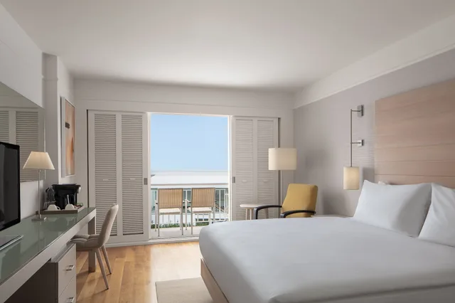 غرفة فاخرة بسرير كينج بإطلالة جزئية على البحر، Doria Hotel Bodrum 1/4