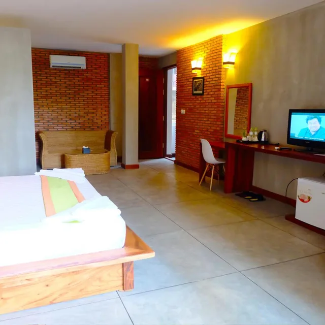 غرفة مفردة كبيرة، Saravoan Royal Palace 8/10