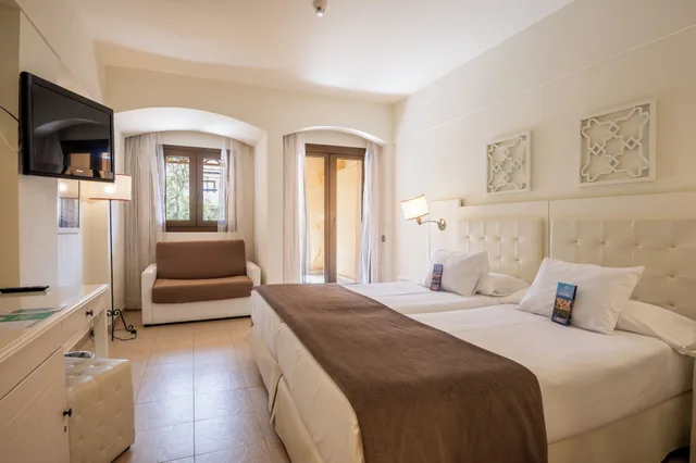 غرفة سوبيريور بسريرين منفصلين بإطلالة على البحر، Vila Gale Isla Canela 2/6