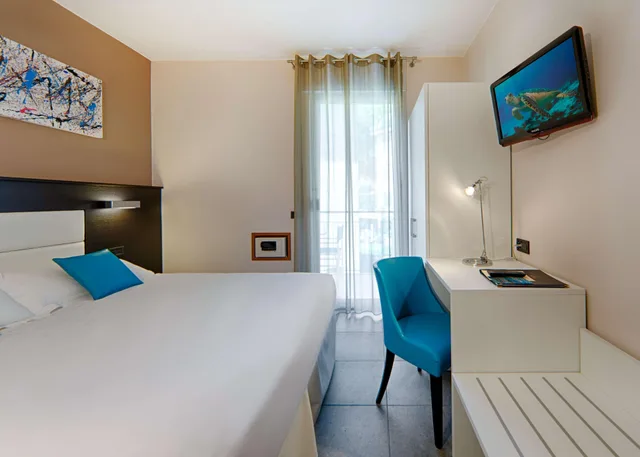 Room, Double Bed, Sea View, Balcony, Best Western Regina Elena 3/4