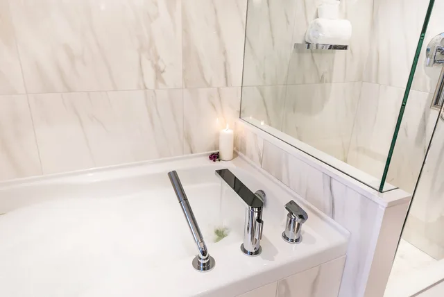 Diamond, King Bed, City View، Magnolia Hotel And Spa 10/10