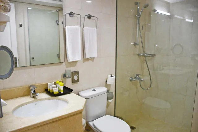 جناح للمدخنين، Ramada Hotel and Suites By Wyndham Ajman 4/5