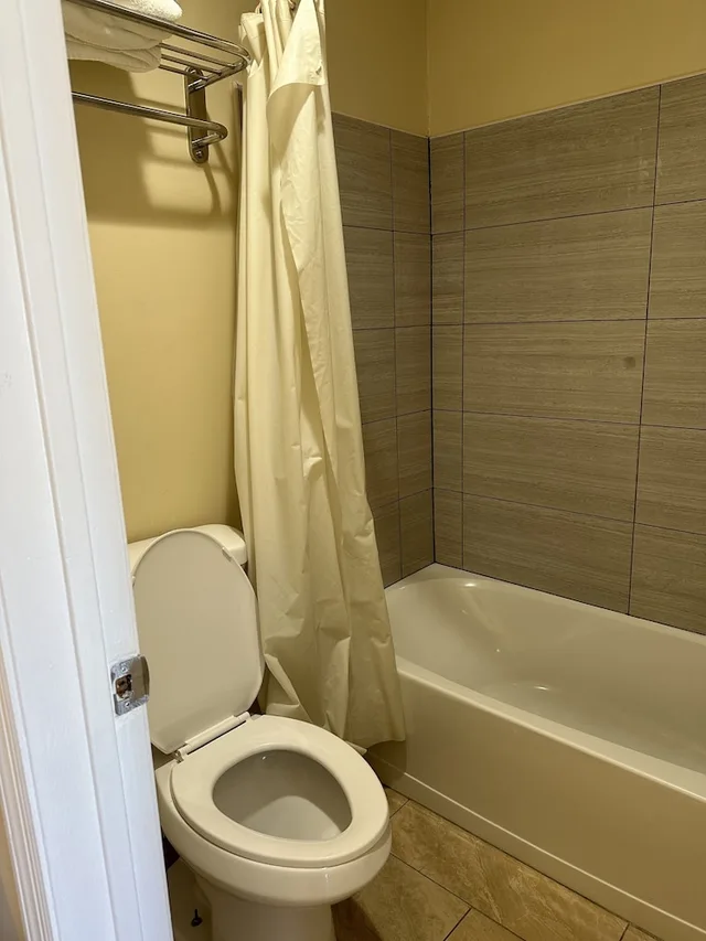 غرفة سوبيريور بسريرين كوين، Sea Palace Motel 4/5