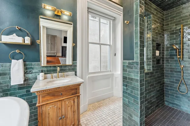 غرفة بريميوم بسرير كينج، Bellwether House 5/6