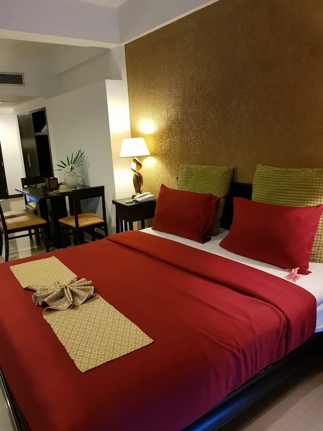 Family, Twin Beds, Siam Piman Hotel 4/10