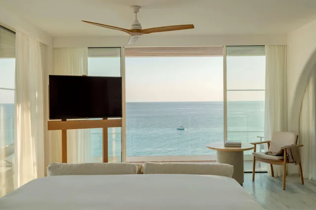 جناح جونيور بسرير مزدوج، Villa Le Blanc Gran Melia Hotel 5/7