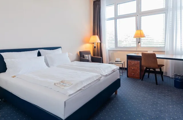 استوديو كومفورت بسرير كوين، Hotel Arkadia 2/5