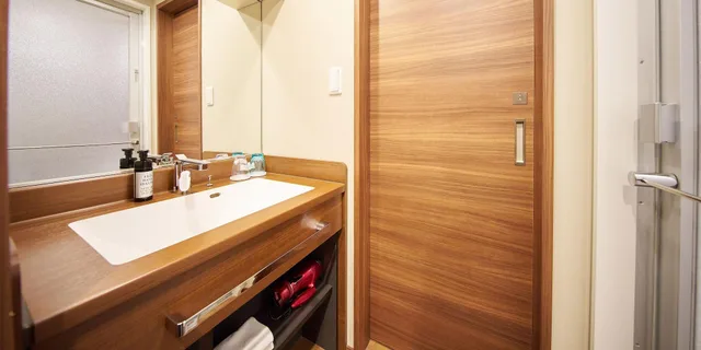 غرفة قياسية بسريرين منفصلين للمدخنين، Hotel Meldia Osaka Higobashi 4/6