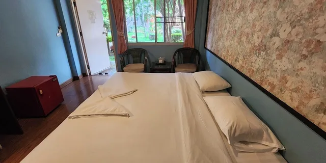 غرفة ديلوكس بسرير كينج بشرفة، Safari Riviera Resort 2/5